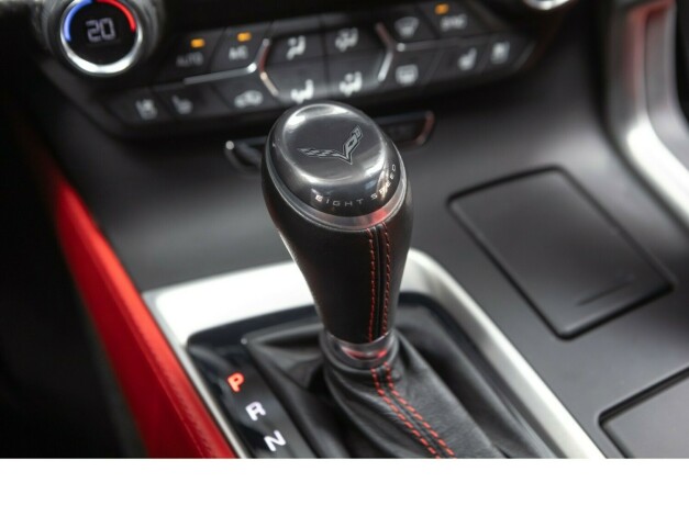 chevrolet-corvette-bensin-2015-big-17