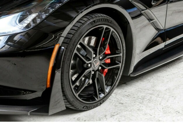 chevrolet-corvette-bensin-2015-big-2