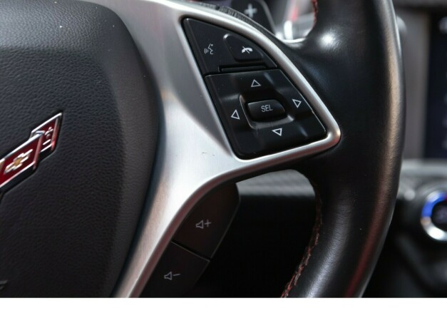 chevrolet-corvette-bensin-2015-big-13