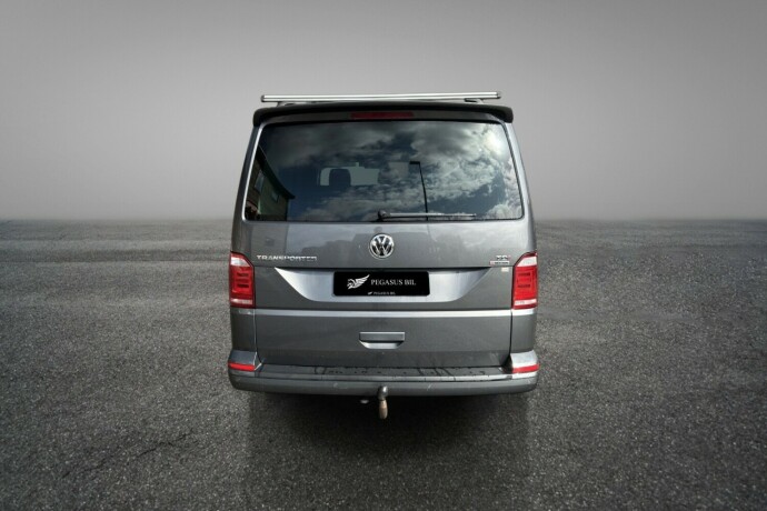 volkswagen-transporter-diesel-2018-big-5