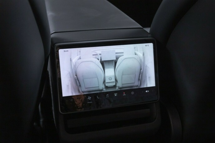 tesla-model-y-elektrisitet-2025-big-17