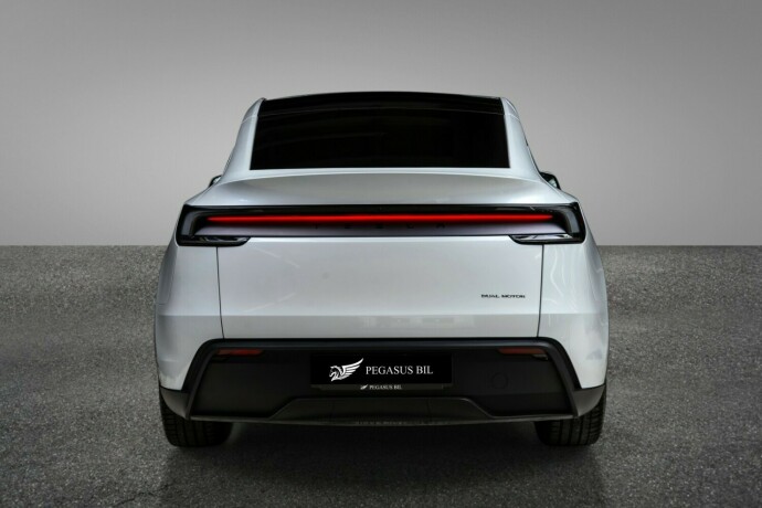 tesla-model-y-elektrisitet-2025-big-3