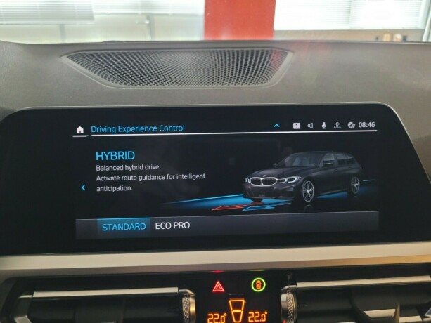 bmw-330e-plug-in-petrol-2021-big-28