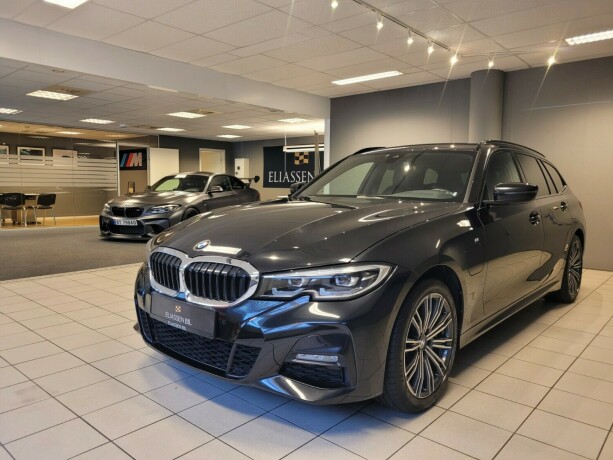 bmw-330e-plug-in-petrol-2021-big-8