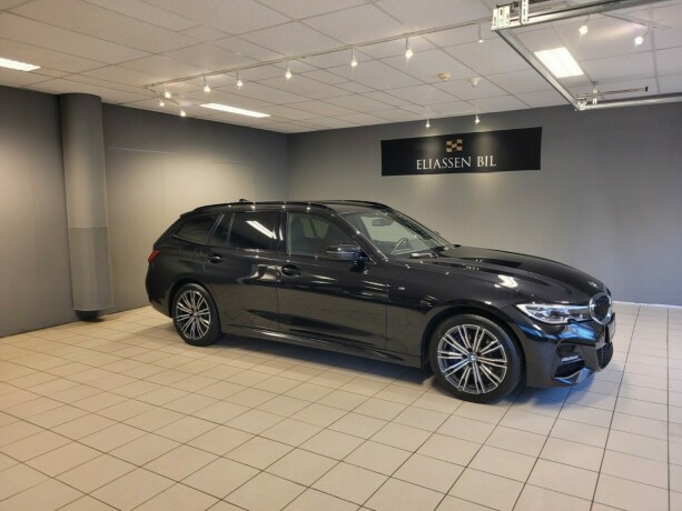 bmw-330e-plug-in-petrol-2021-big-2