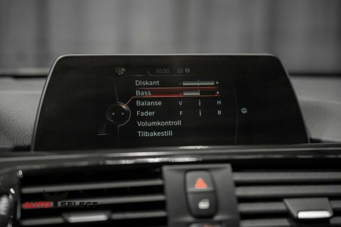 bmw-330e-elektrisitetbensin-2017-big-41