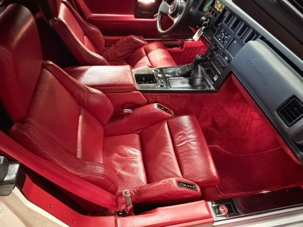 chevrolet-corvette-bensin-1986-big-23