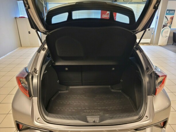 toyota-c-hr-elektrisitetbensin-2017-big-17