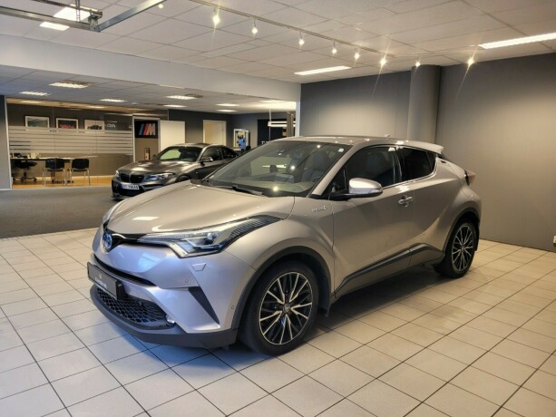 toyota-c-hr-elektrisitetbensin-2017-big-7