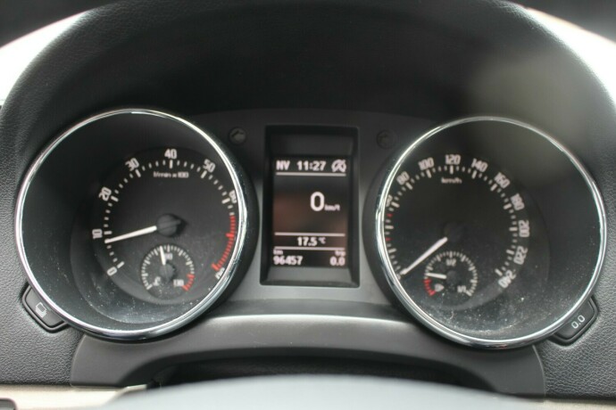 skoda-yeti-bensin-2016-big-13