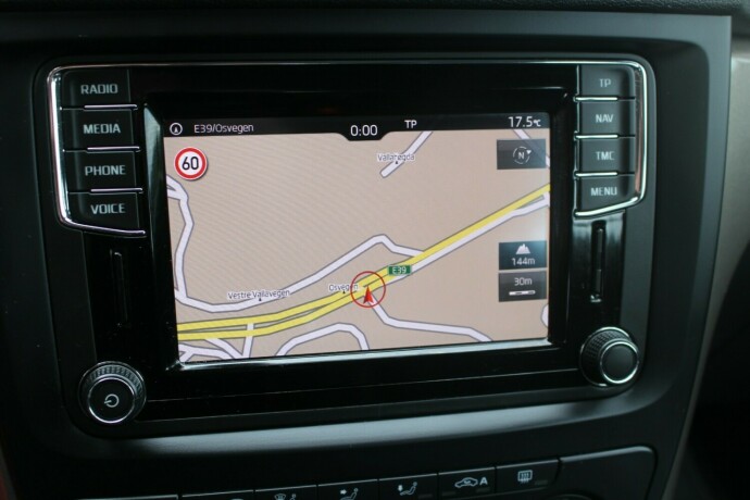 skoda-yeti-bensin-2016-big-15