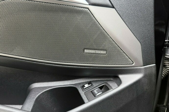bmw-330e-elektrisitetbensin-2021-big-34