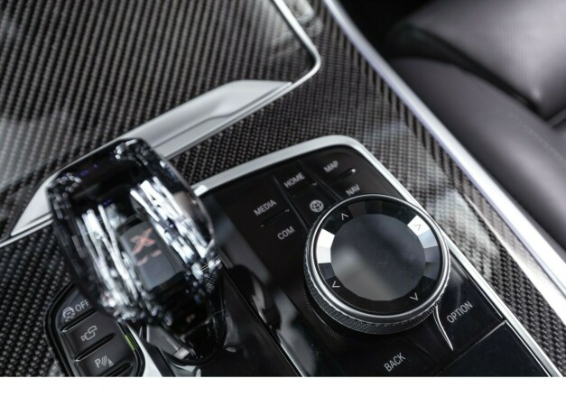 bmw-x5-diesel-2021-big-25
