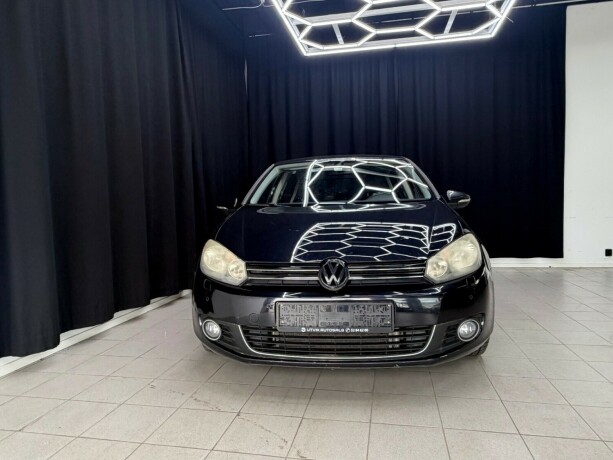 volkswagen-golf-diesel-2009-big-1