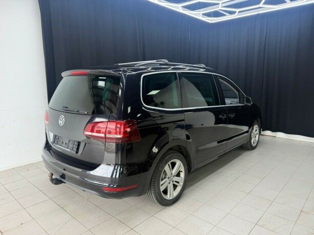 volkswagen-golf-diesel-2009-big-9