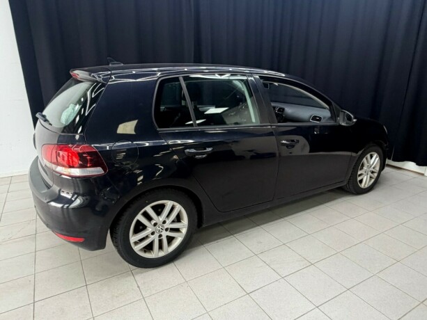 volkswagen-golf-diesel-2009-big-7