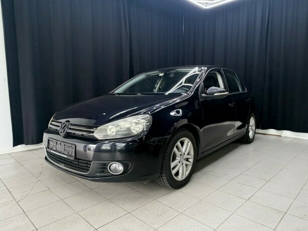 volkswagen-golf-diesel-2009-big-0