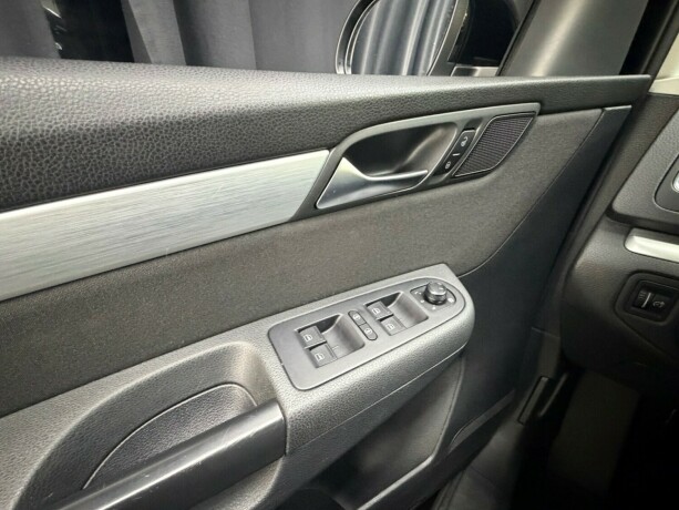 volkswagen-sharan-diesel-2015-big-21