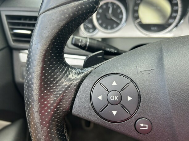 mercedes-benz-e220-diesel-2011-big-24