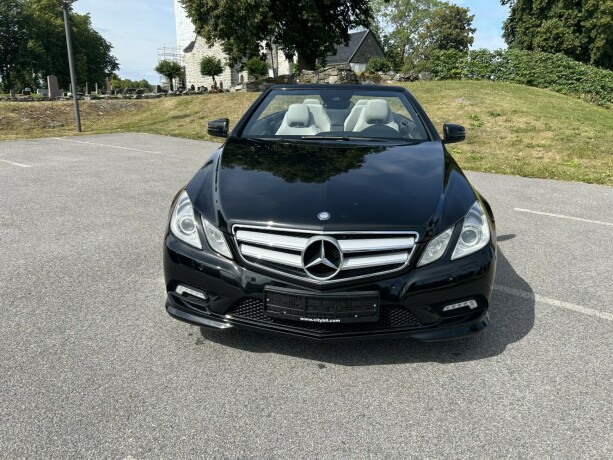 mercedes-benz-e220-diesel-2011-big-1