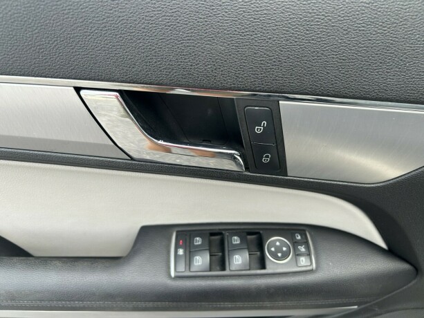mercedes-benz-e220-diesel-2011-big-22