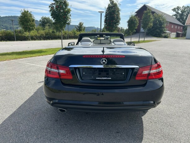 mercedes-benz-e220-diesel-2011-big-5