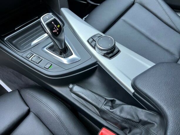 bmw-320d-diesel-2015-big-18