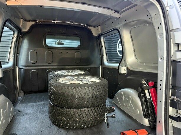 mercedes-benz-citan-diesel-2014-big-21