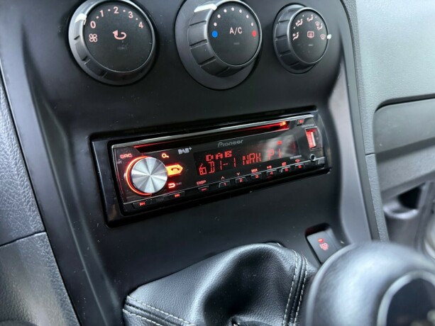 mercedes-benz-citan-diesel-2014-big-15