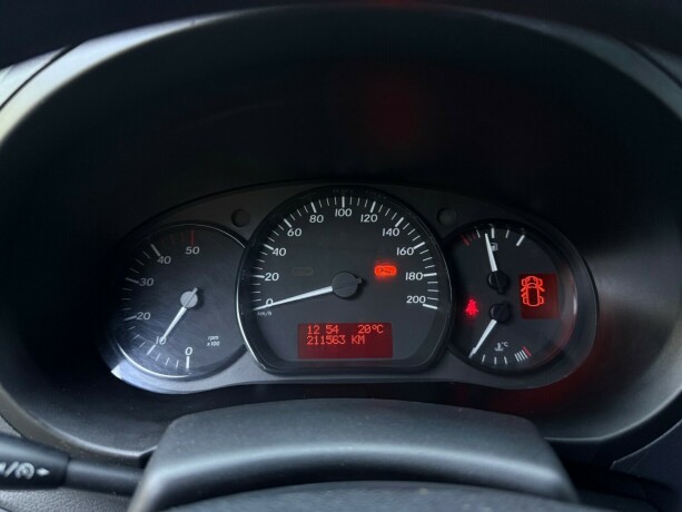 mercedes-benz-citan-diesel-2014-big-12
