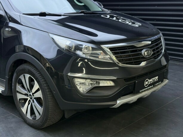 kia-sportage-diesel-2012-big-2
