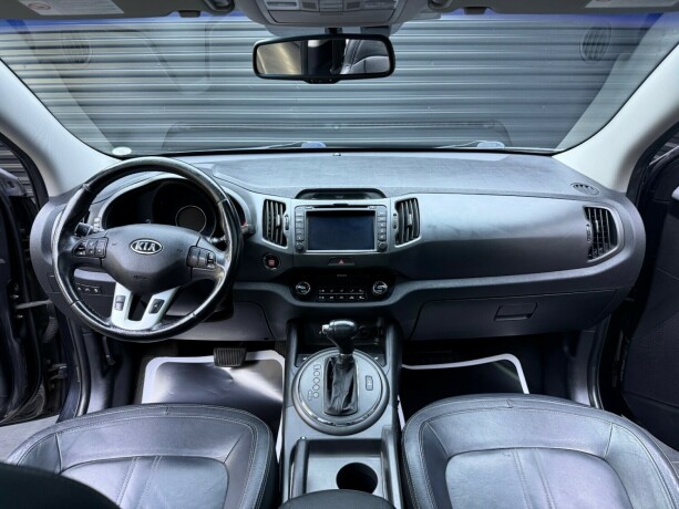 kia-sportage-diesel-2012-big-8