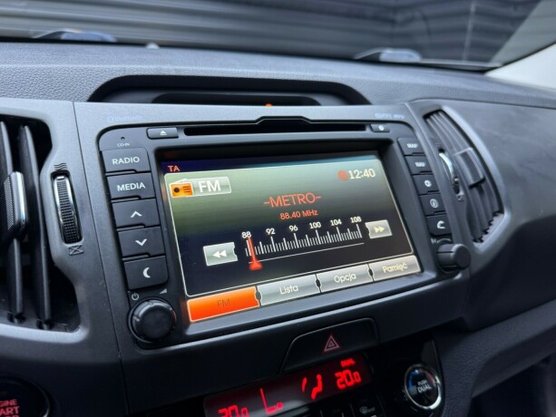 kia-sportage-diesel-2012-big-17