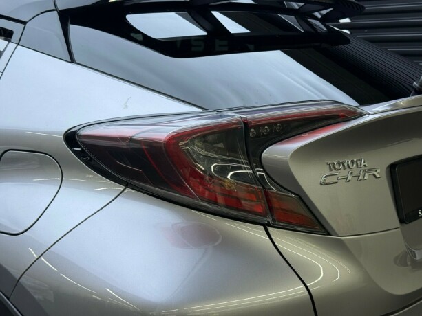 toyota-c-hr-elektrisitetbensin-2017-big-7