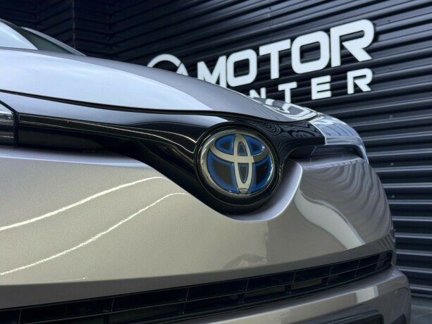 toyota-c-hr-elektrisitetbensin-2017-big-4