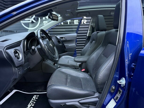 toyota-auris-elektrisitetbensin-2017-big-24