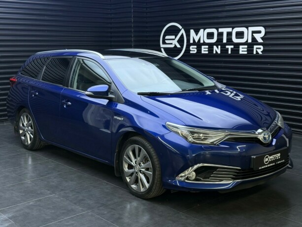 toyota-auris-elektrisitetbensin-2017-big-0