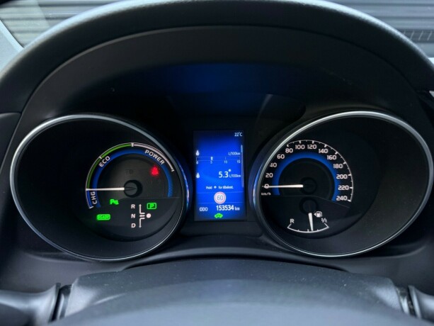 toyota-auris-elektrisitetbensin-2017-big-15