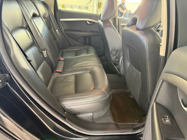 volvo-xc-70-diesel-2008-big-12