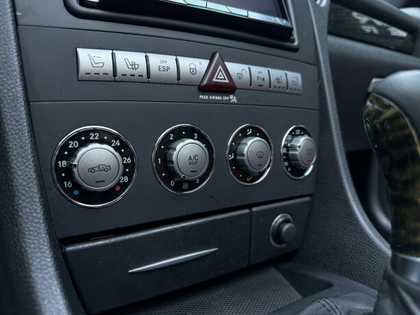 mercedes-benz-slk55-bensin-2008-big-16