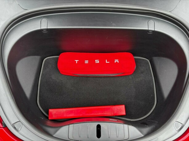 tesla-model-3-elektrisitet-2019-big-30