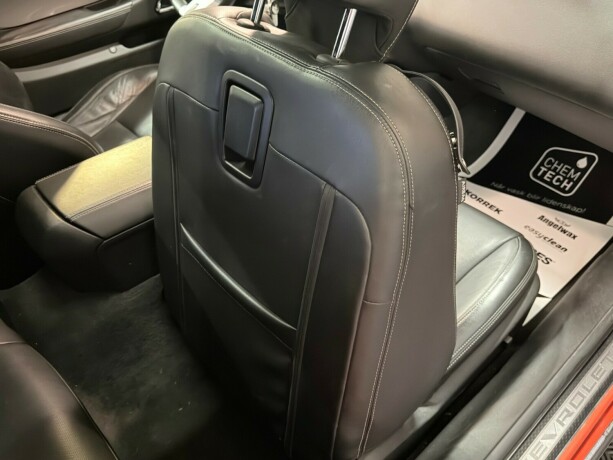 chevrolet-camaro-bensin-2010-big-33