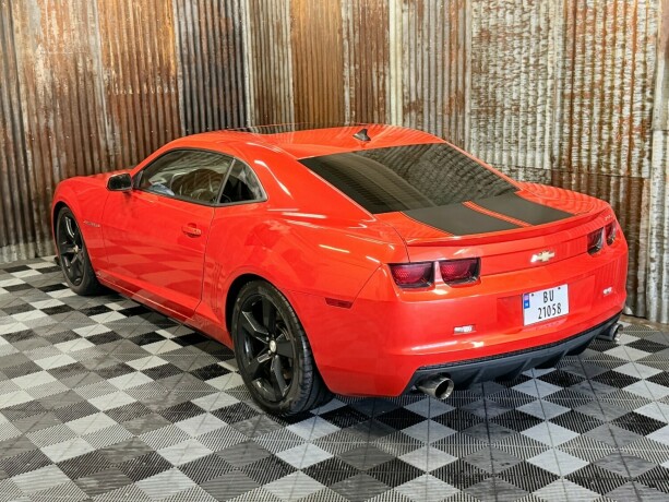 chevrolet-camaro-bensin-2010-big-9
