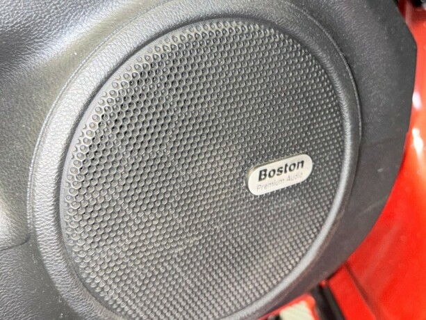 chevrolet-camaro-bensin-2010-big-20