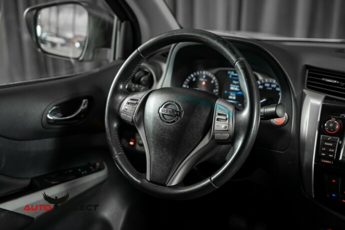 nissan-navara-diesel-2018-big-25
