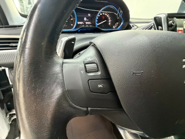 peugeot-2008-diesel-2014-big-21