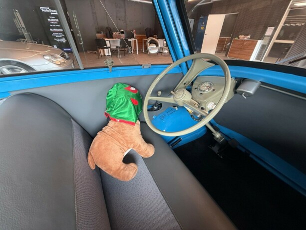 bmw-isetta-bensin-1963-big-16