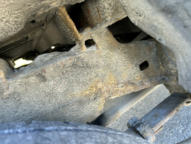 toyota-hilux-diesel-2010-big-22