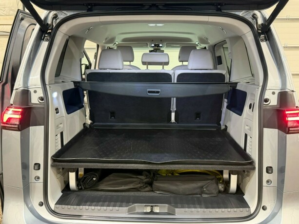 volkswagen-id-buzz-elektrisitet-2023-big-16
