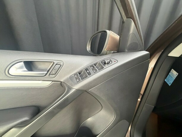 volkswagen-tiguan-diesel-2011-big-13